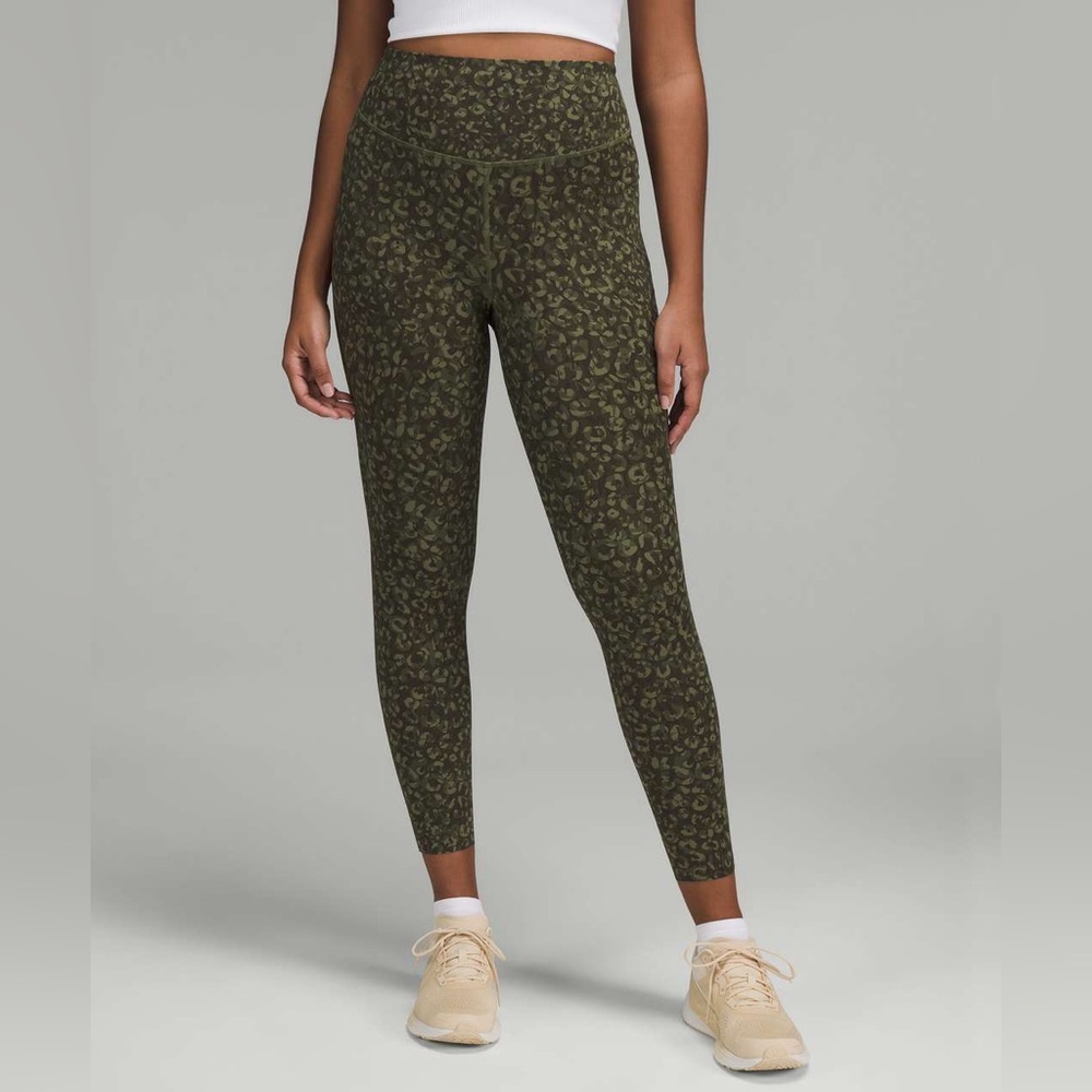 Lululemon Base Pace High-Rise Tight 28" Activewear Running Workout Camo Leggings